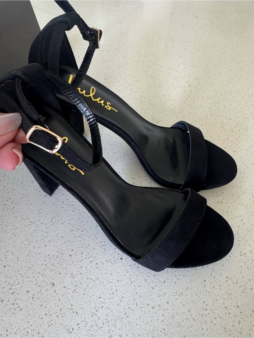 Lulu's Black Suede Ankle-Strap Block Heel Sandals new in box 8.5 - Picture 4 of 6